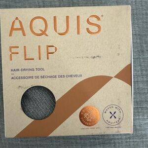 Flip Hair-Drying Tool - Gray